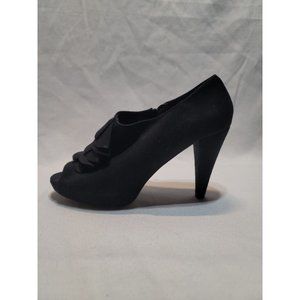 Cato Black Side Zip Peep Toe heeled Booties Size 8 Ruffled Faux Suede